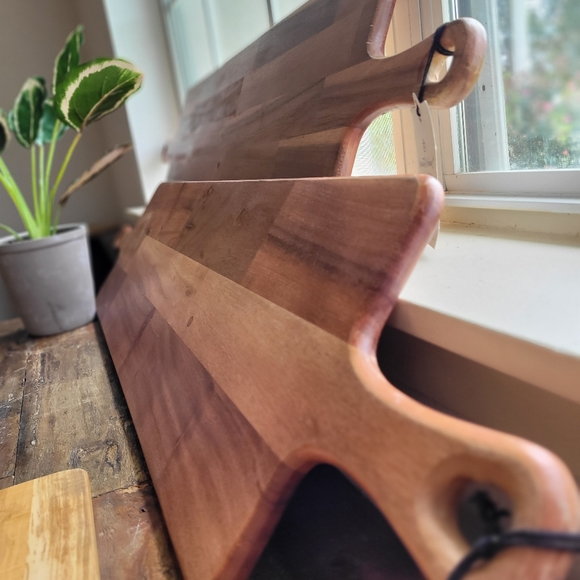 Hearth & Hand Dining Nwt Large Wood Paddle Serve Board With Handles